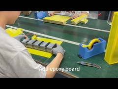 Epoxidharzplatte zum Lithium-Akkupack hinzufügen