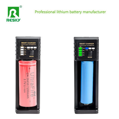 kaufen 1.2V wiederaufladbares Batterieladegerät Ni-MH Ni-CD Smart 1 Slot USB Smart Charger online manufacture