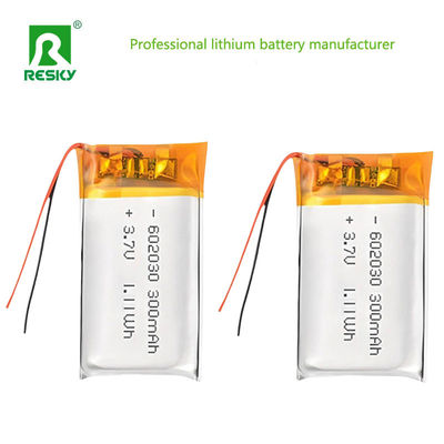 kaufen LP602030 3,7v 300mAh Wiederaufladbare Lithium-Polymer-Batterie Langlebig und langlebig 500-Zyklen Online-Herstellung