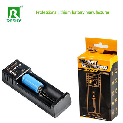 Intelligentes Ladegerät für Li-Ionen-Batterien 14500 18500 18650 26650